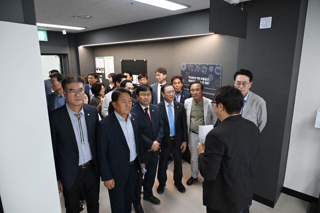  울주군 AI 교육센터 개관식 이미지(5)