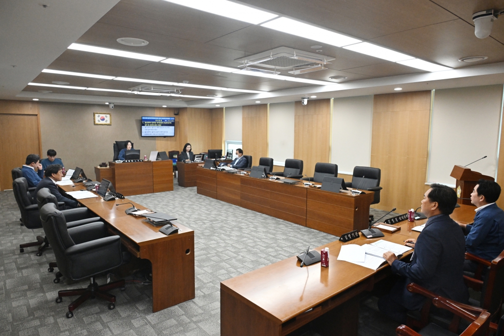 제238회 울주군의회 임시회 제2차 행정복지위원회 이미지(2)