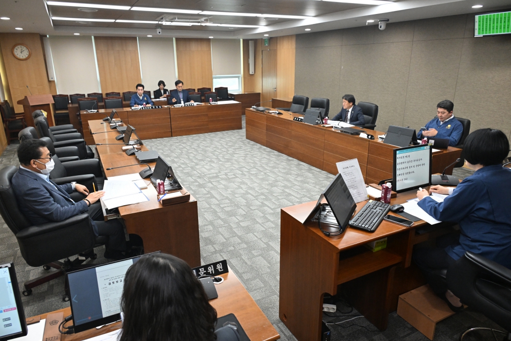 제238회 울주군의회 임시회 제2차 행정복지위원회 이미지(4)