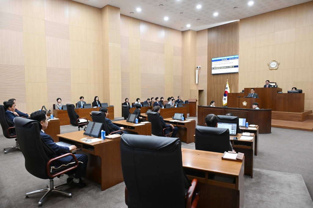 제245회 울주군의회 임시회 제2차 본회의 이미지(8)