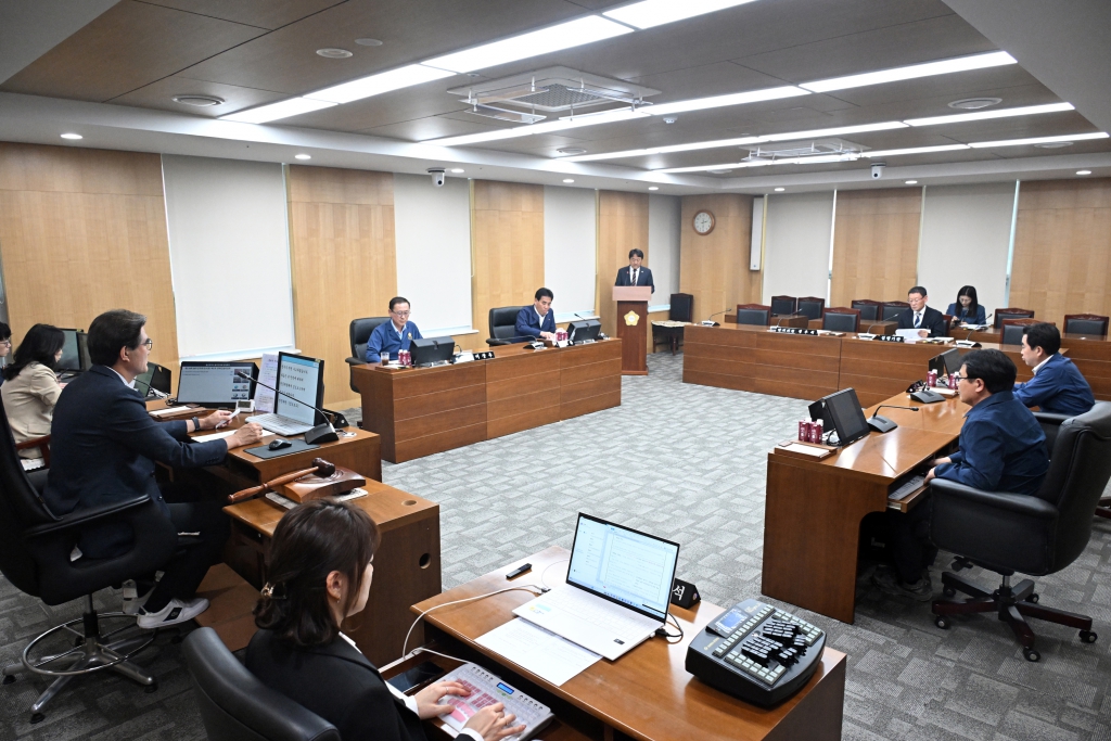 제238회 울주군의회 임시회 제2차 경제건설위원회 이미지(2)