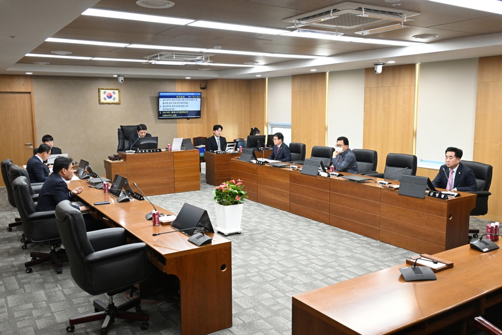 제242회 제2차 정례회 제1차 의회운영위원회 이미지(7)
