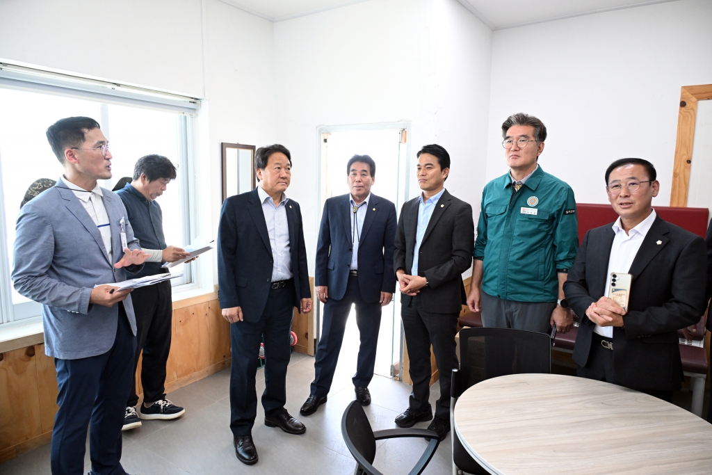 진하해수욕장 현장근무자 격려 방문 이미지(3)