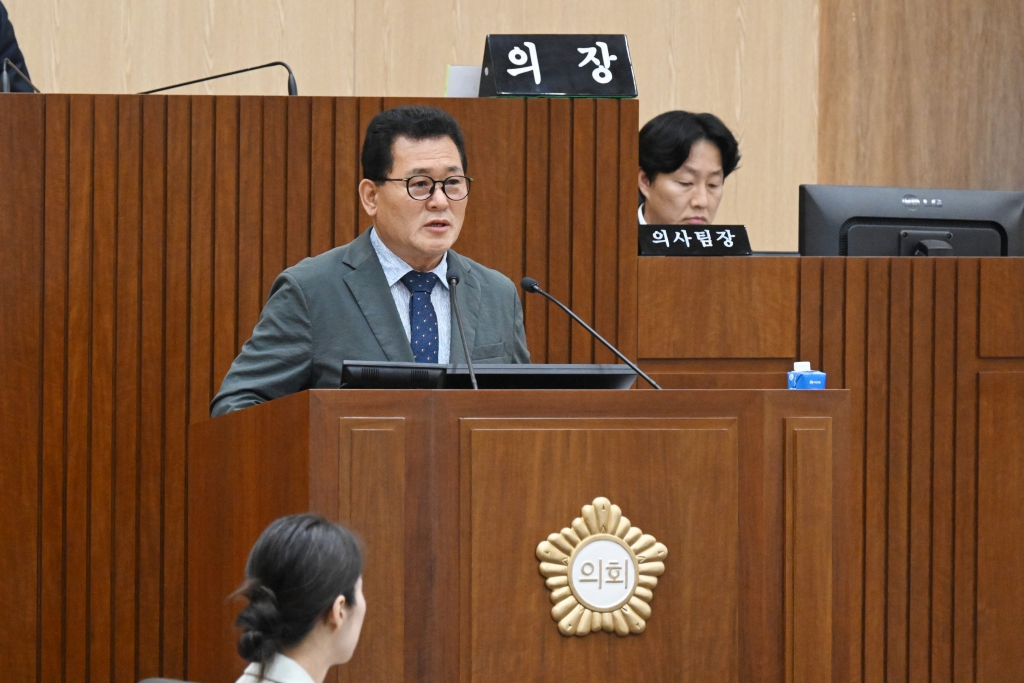 제245회 울주군의회 임시회 제2차 본회의 이미지(7)