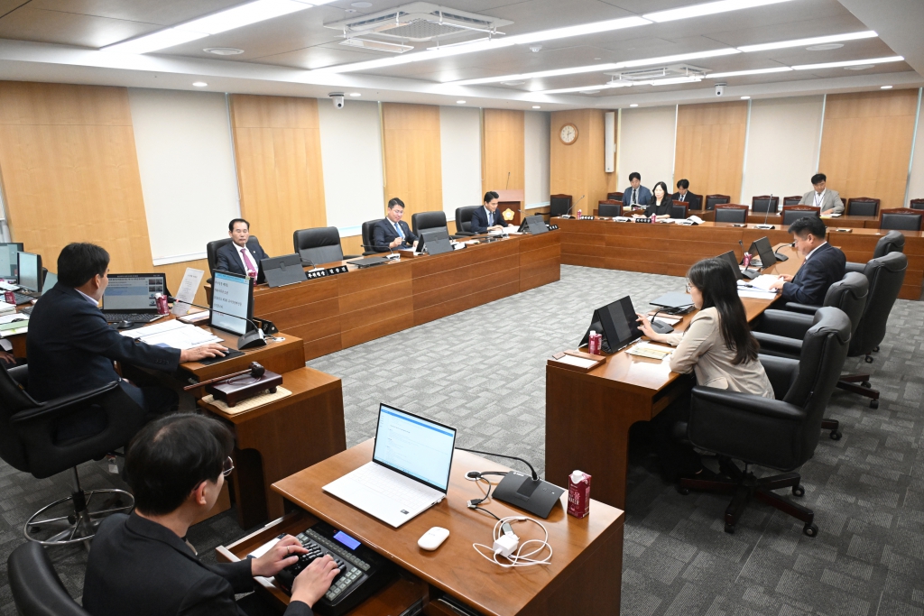 제248회 임시회 제1차 의회운영위원회 이미지(4)