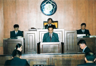 2002년도 제2회 추경예산안 제안설명 대표이미지