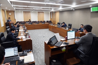 제236회 임시회(폐회중) 제1차 의회운영위원회 대표이미지