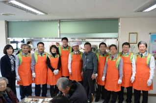 서부노인복지관 배식 봉사활동 대표이미지