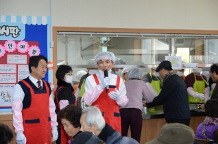 서부노인복지관 배식 봉사활동 대표이미지